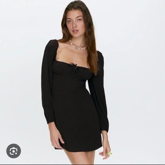 Sunday Best Delilah Long Sleeve Mini Dress Black - Picture 1 of 4